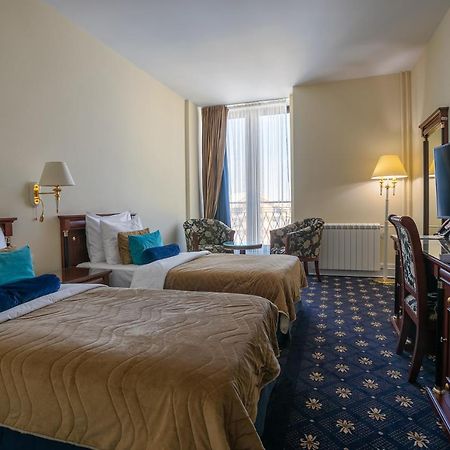 A Hoteli - Grand&Sky Hotel Tornik Zlatibor Exterior photo A room at the hotel